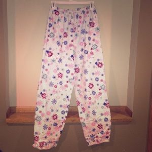 Snowflake ❄️ PJ Bottoms Size Small